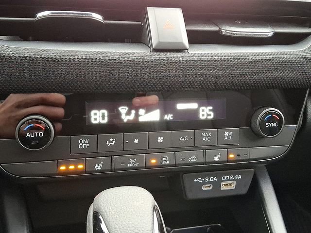 New 2026 Subaru Outback Premium image 19