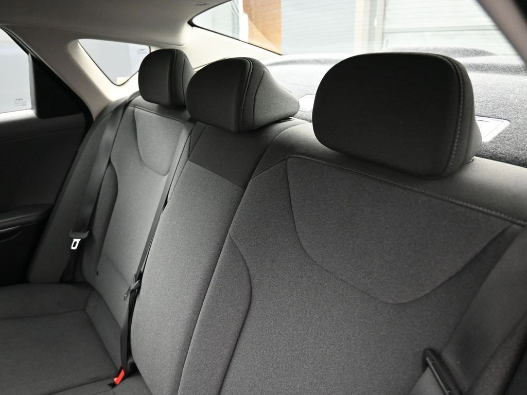 Used 2025 Kia K4 LXS FWD image 25