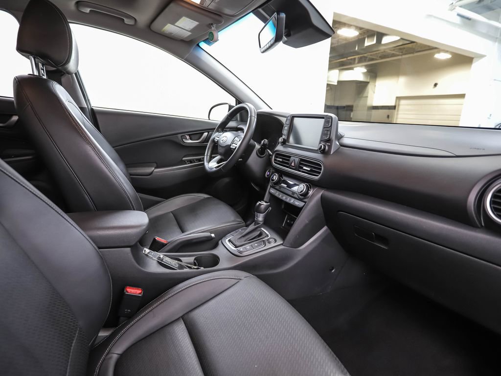 Used 2021 Hyundai Kona Ultimate AWD/4WD image 30