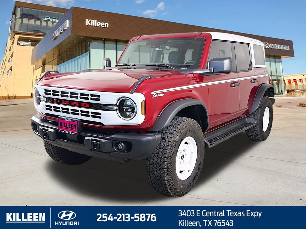 Used 2025 Ford Bronco Heritage Edition image 3