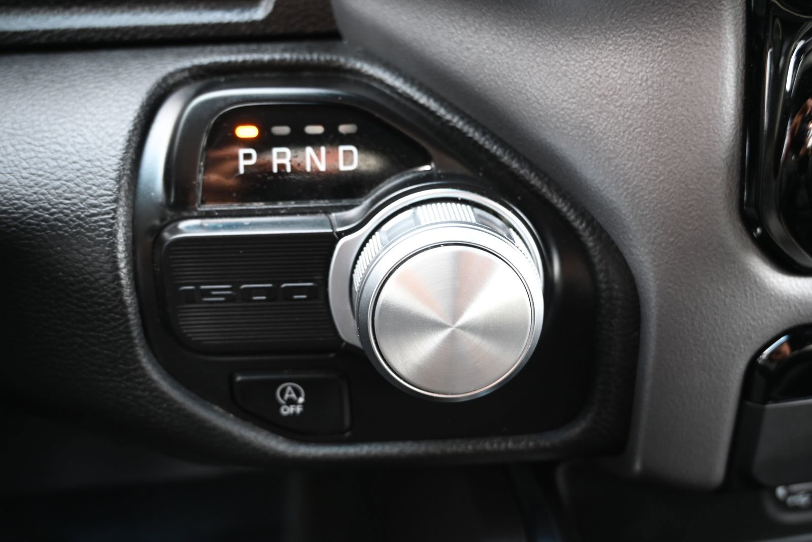 Used 2024 RAM 1500 Laramie image 17