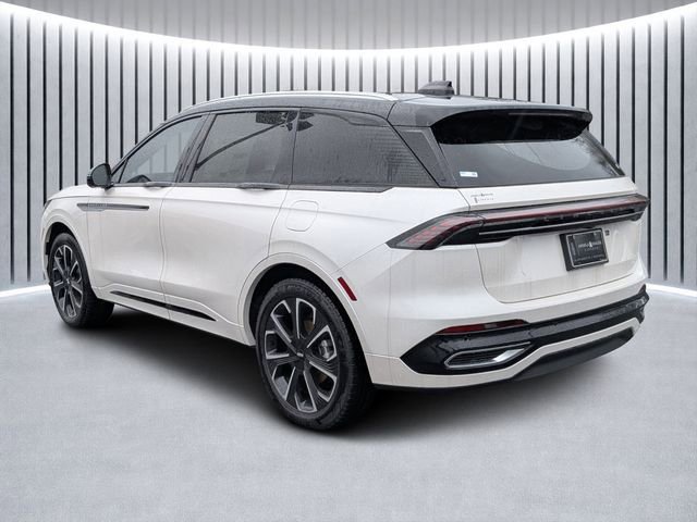 New 2026 Lincoln Nautilus Reserve image 7