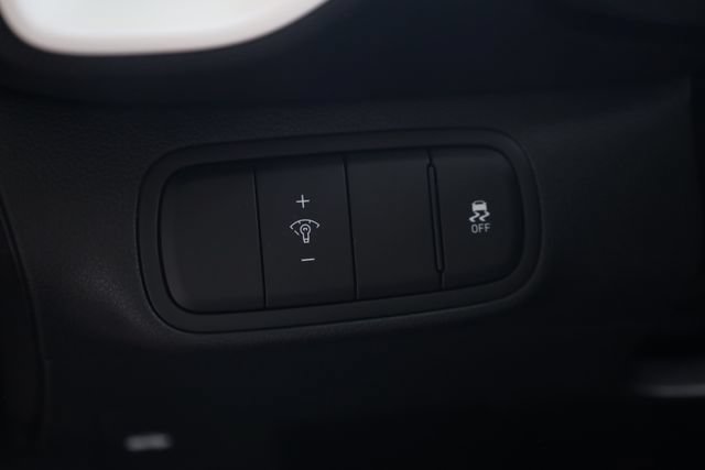 New 2026 Hyundai Venue SEL FWD image 11