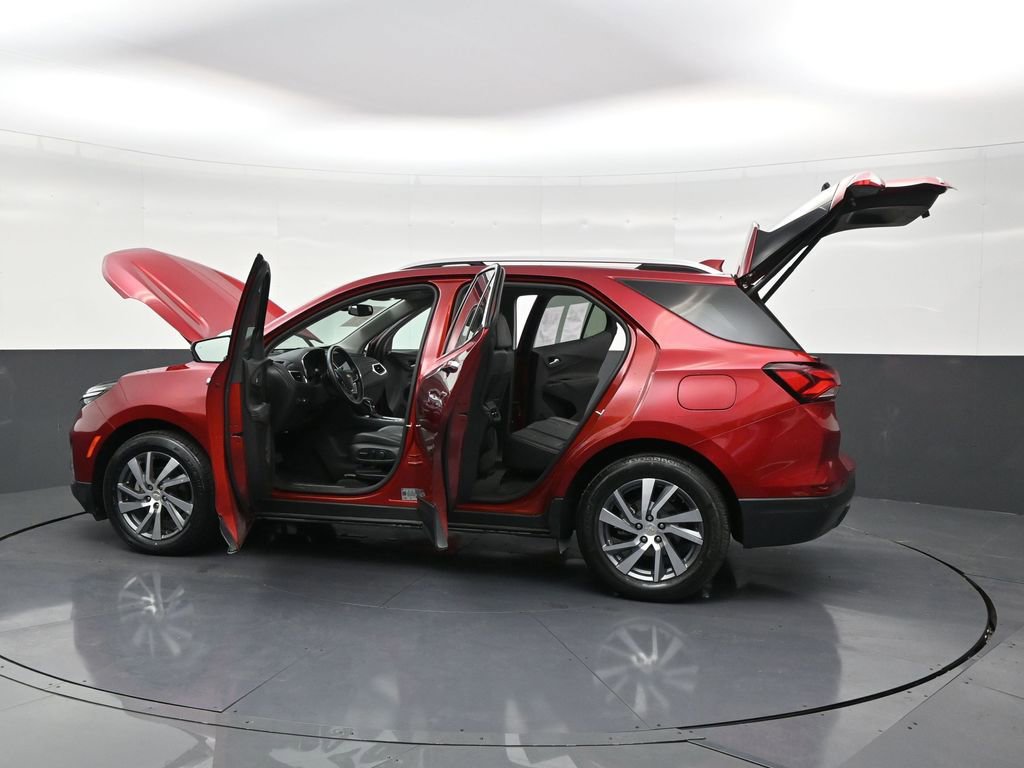 Used 2024 Chevrolet Equinox Premier FWD image 30