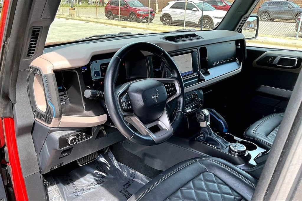 Used 2023 Ford Bronco Wildtrak AWD/4WD image 13