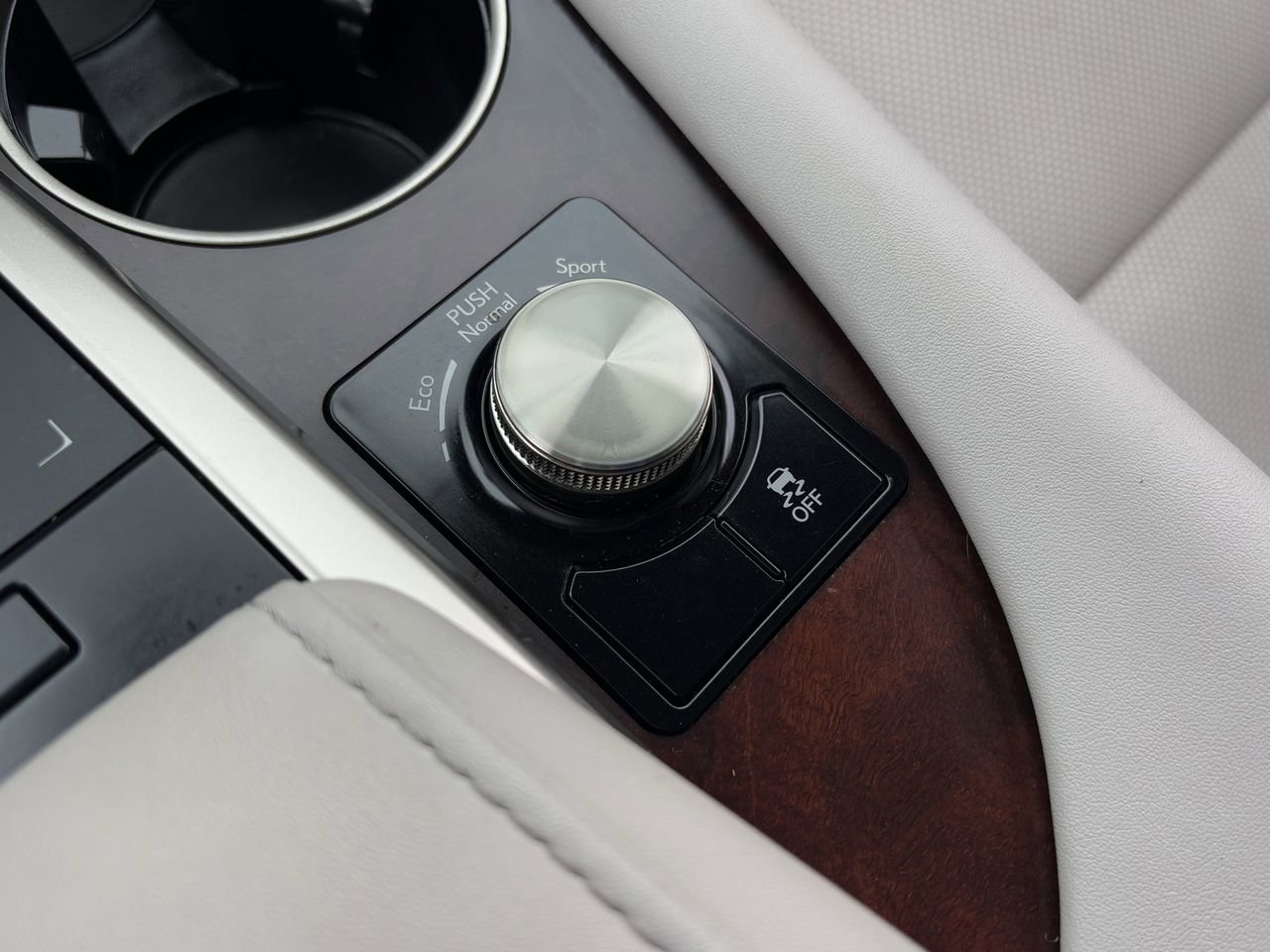 Used 2020 Lexus RX 350 FWD w/ Premium Package image 21