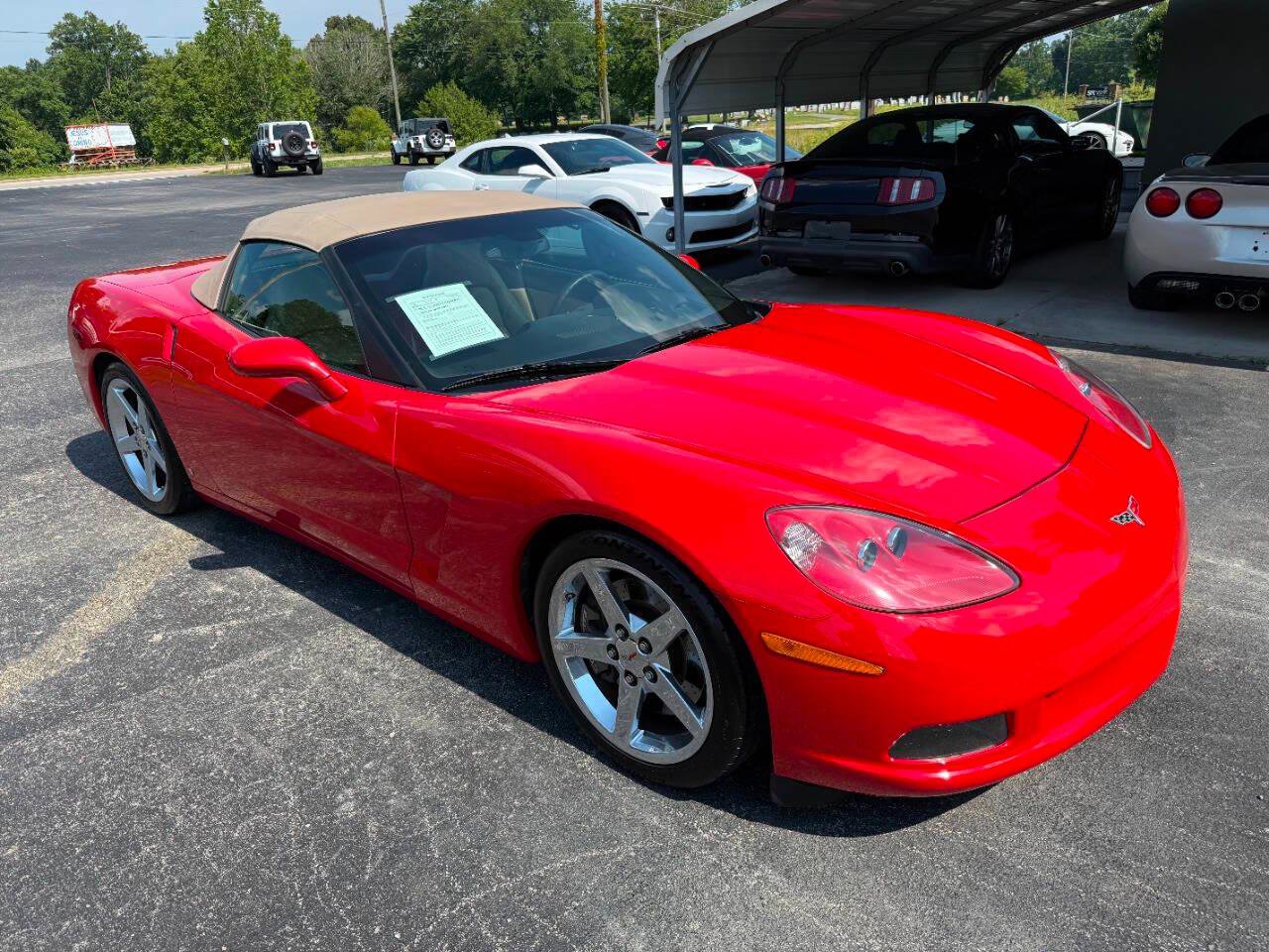 Used 2007 Chevrolet Corvette Convertible w/ Preferred Equipment Group image 2