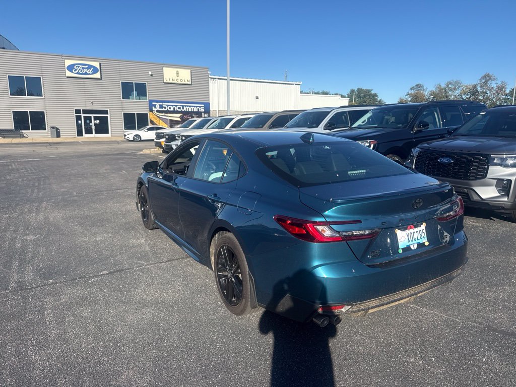 Used 2026 Toyota Camry SE w/ Convenience Package AWD/4WD image 4