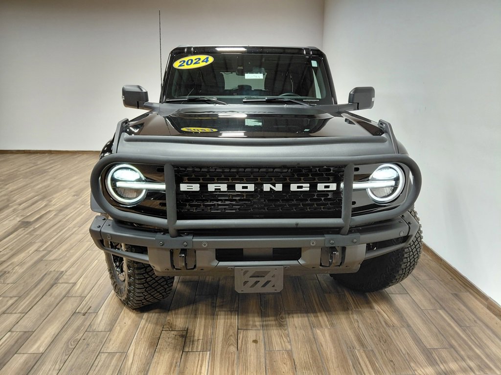 Certified 2024 Ford Bronco Wildtrak image 19