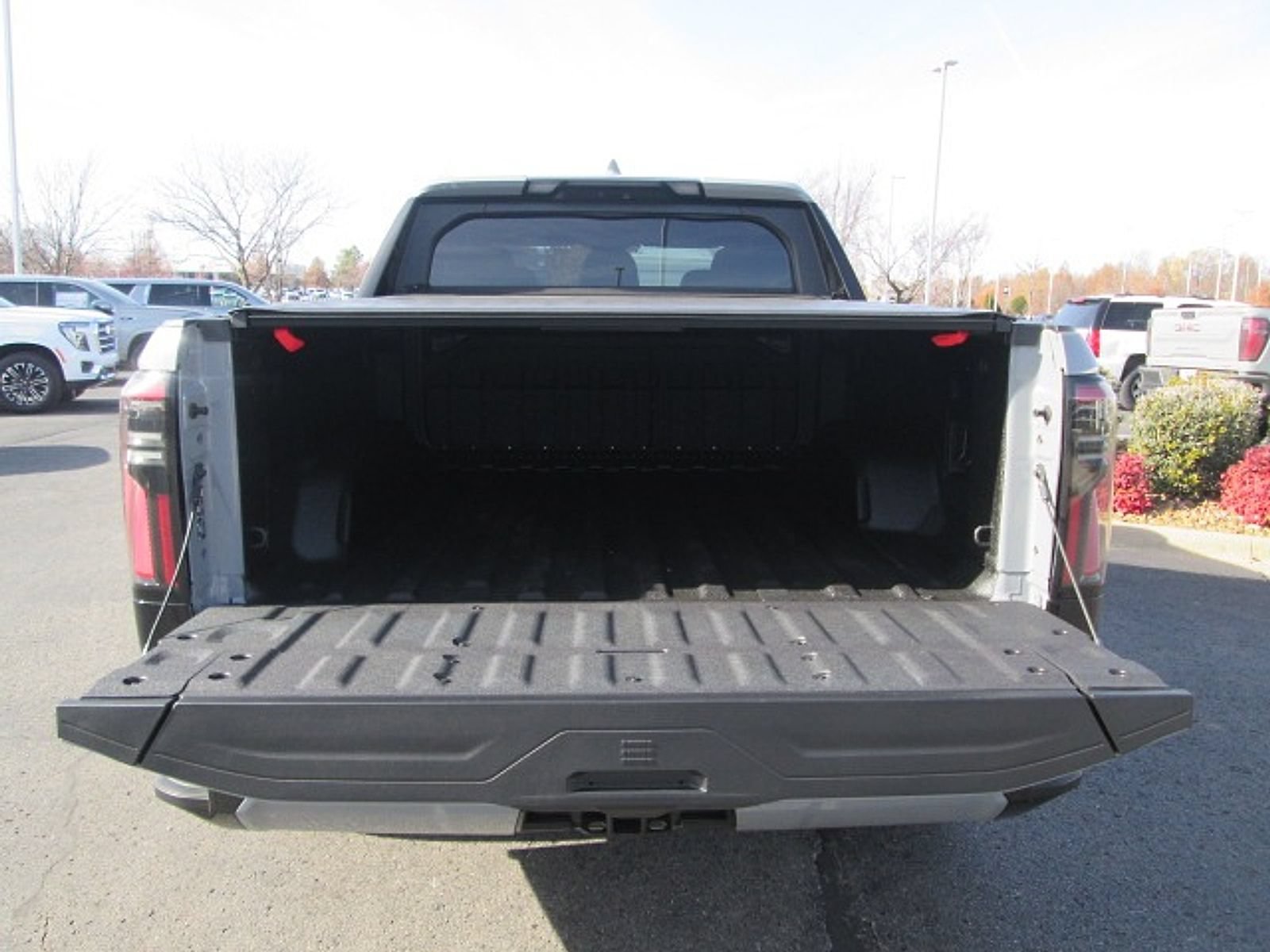 New 2024 GMC Sierra EV Denali AWD/4WD image 7