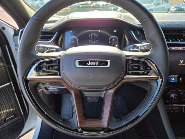 Used 2022 Jeep Grand Cherokee Summit w/ Adv Protech Group IV AWD/4WD image 17