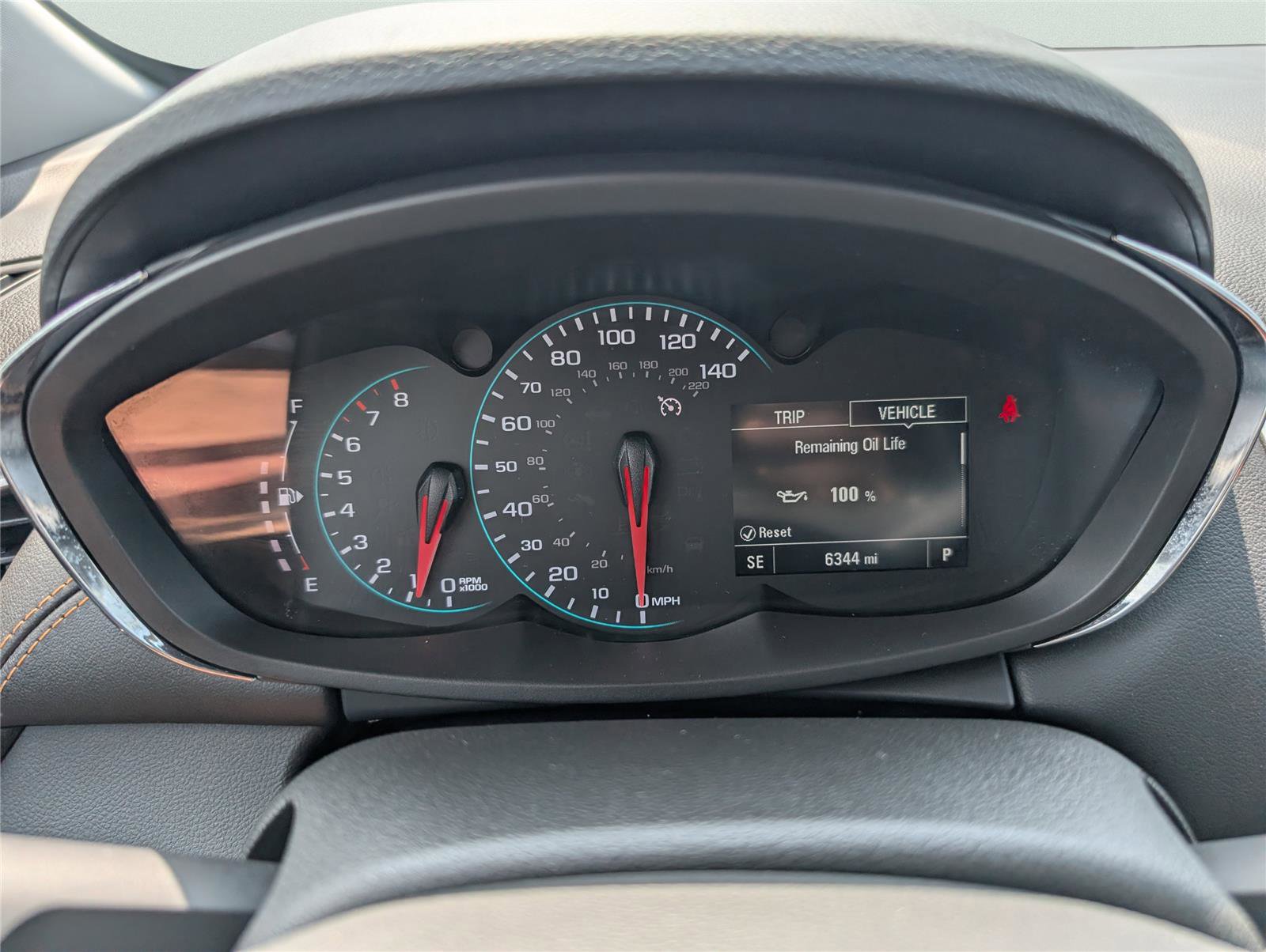 Used 2022 Chevrolet Trax LS w/ Tint and Cruise Package AWD/4WD image 19