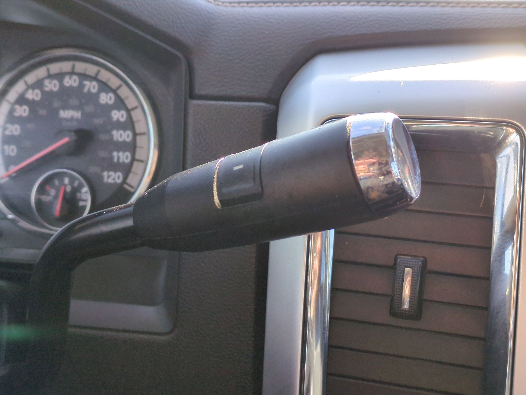 Used 2012 RAM 3500 Laramie w/ Cold Weather Group image 25