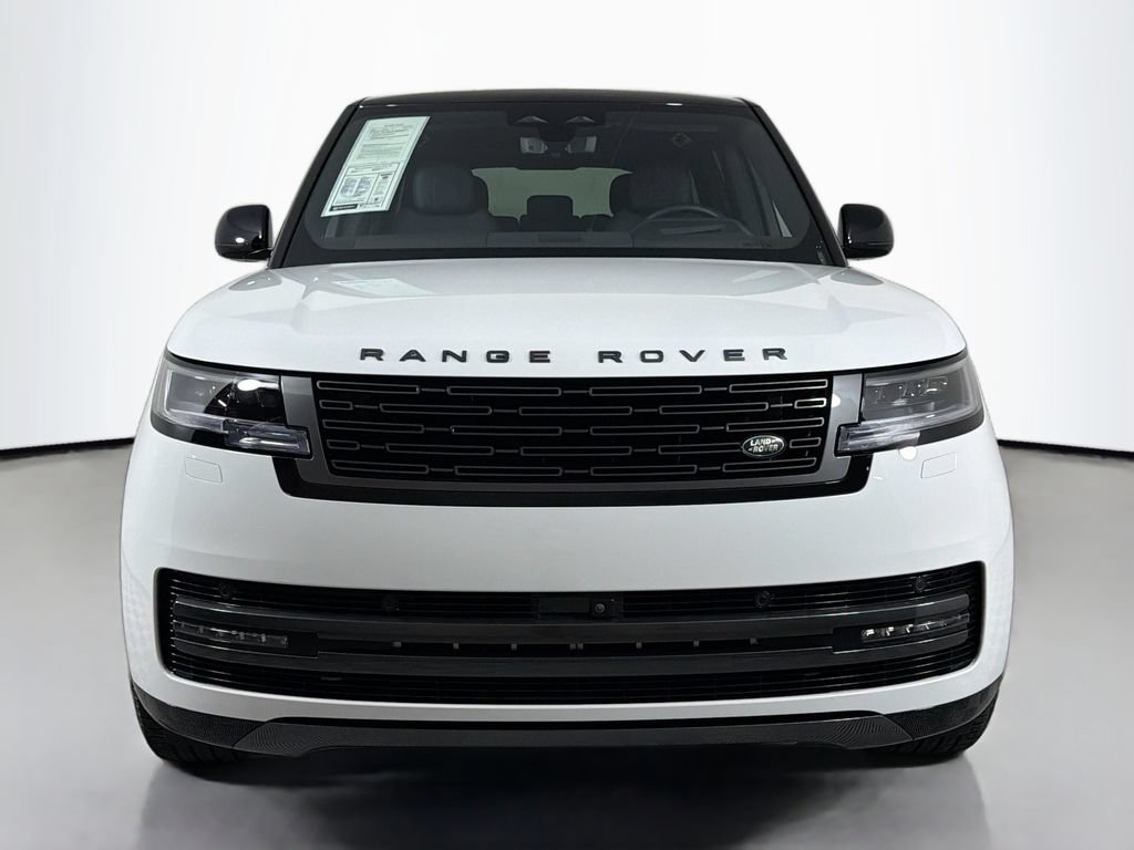 Certified 2025 Land Rover Range Rover Long Wheelbase SE AWD/4WD image 2