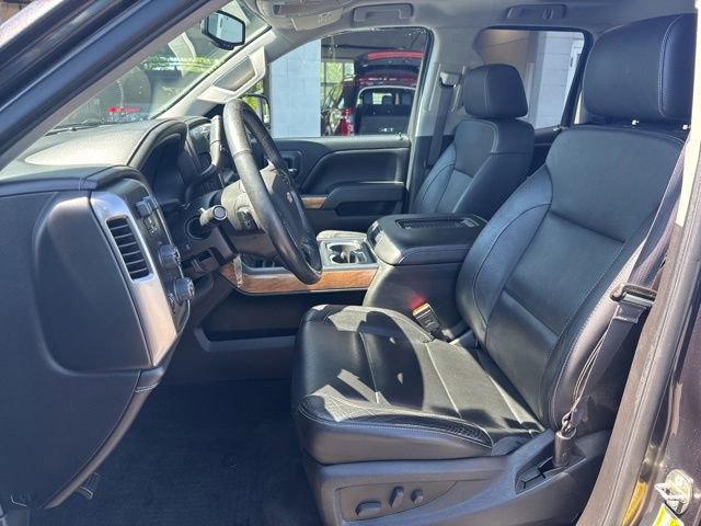 Used 2016 Chevrolet Silverado 1500 LTZ w/ Sport Package AWD/4WD image 12