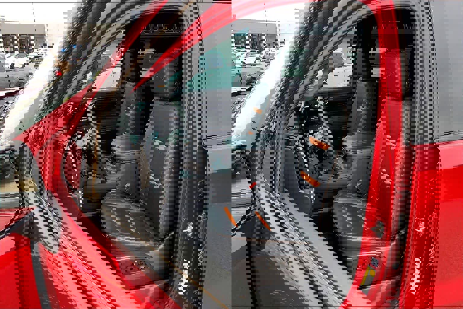 Used 2024 GMC Sierra 1500 AT4 w/ Technology Package image 8