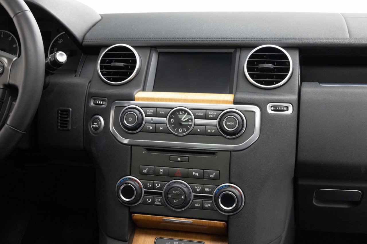 Used 2014 Land Rover LR4 HSE AWD/4WD image 24