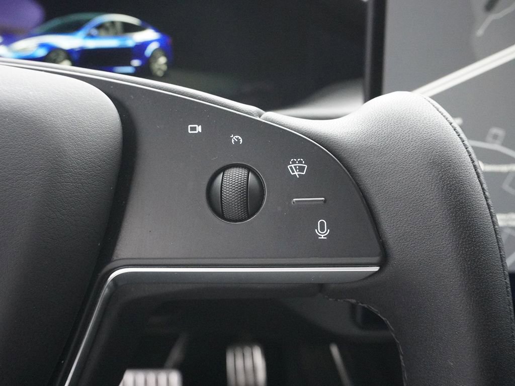 Used 2022 Tesla Model S Plaid image 41