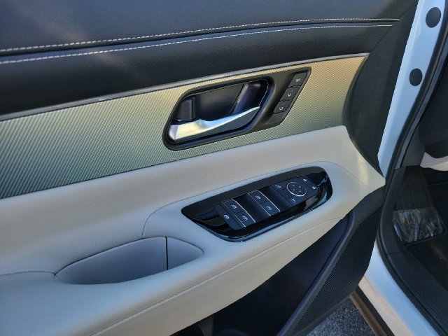 Certified 2025 Nissan Murano SL AWD/4WD image 20