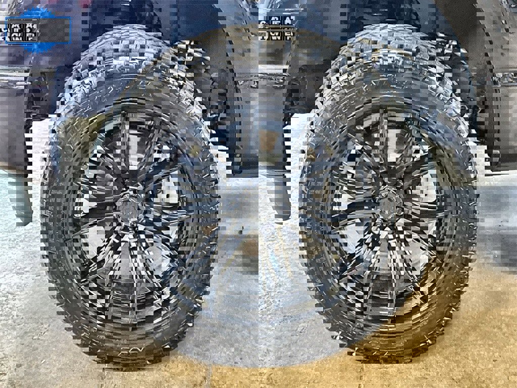 Used 2025 Ford F150 XLT w/ Equipment Group 302A MID image 32