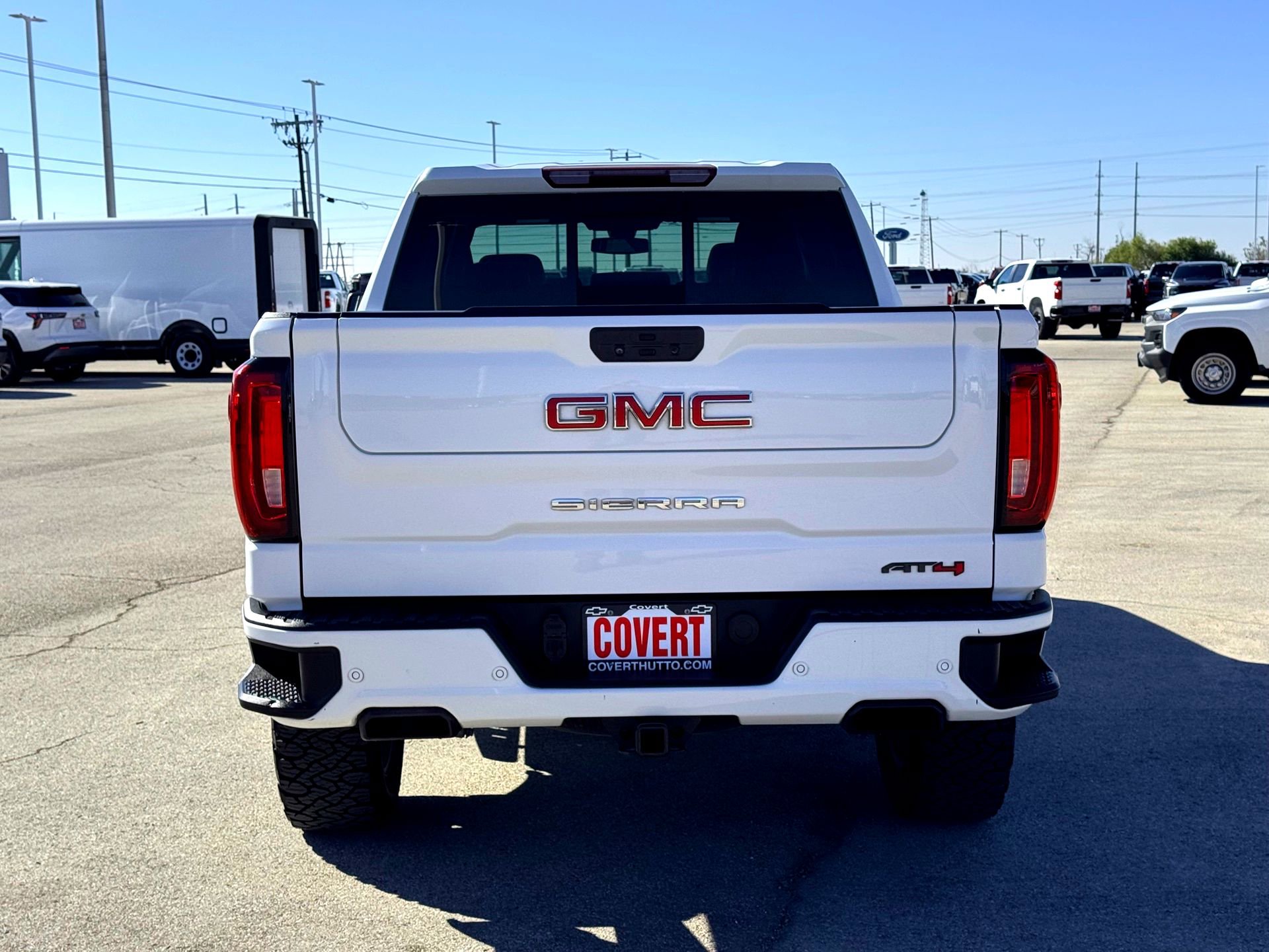 Used 2022 GMC Sierra 1500 AT4 w/ AT4 Premium Package image 8
