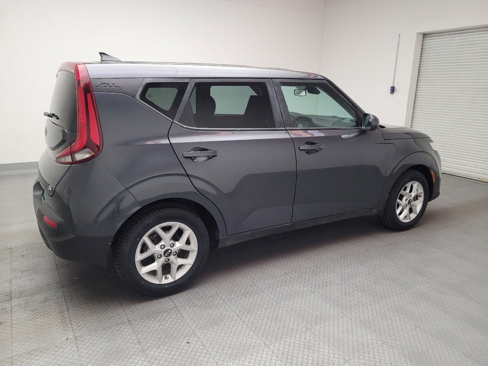 Used 2020 Kia Soul S FWD image 10