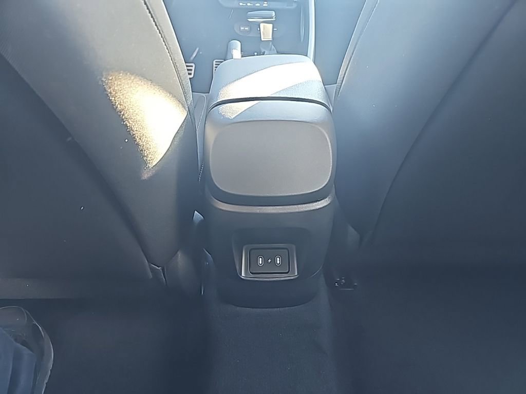 New 2026 Hyundai Elantra Sport image 28