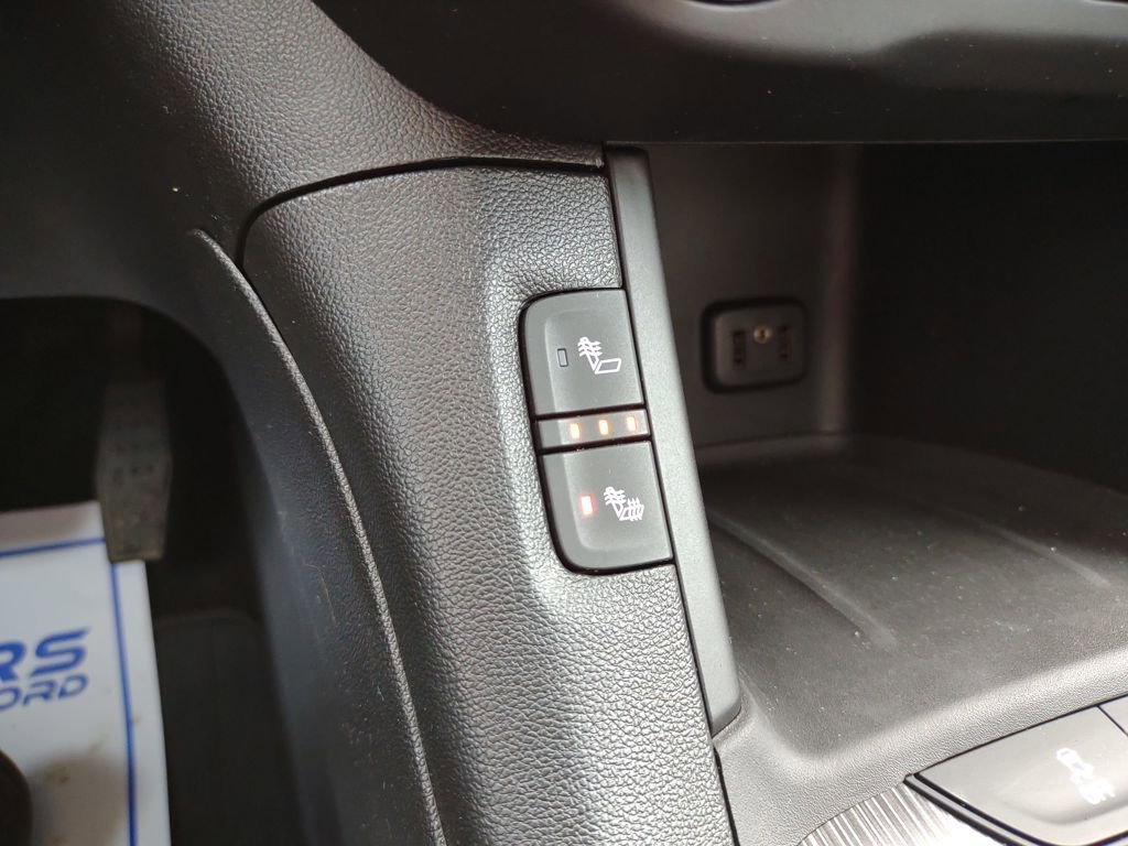 Used 2019 GMC Acadia SLT image 40