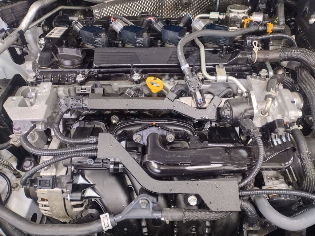 Used 2023 Toyota Corolla LE image 7