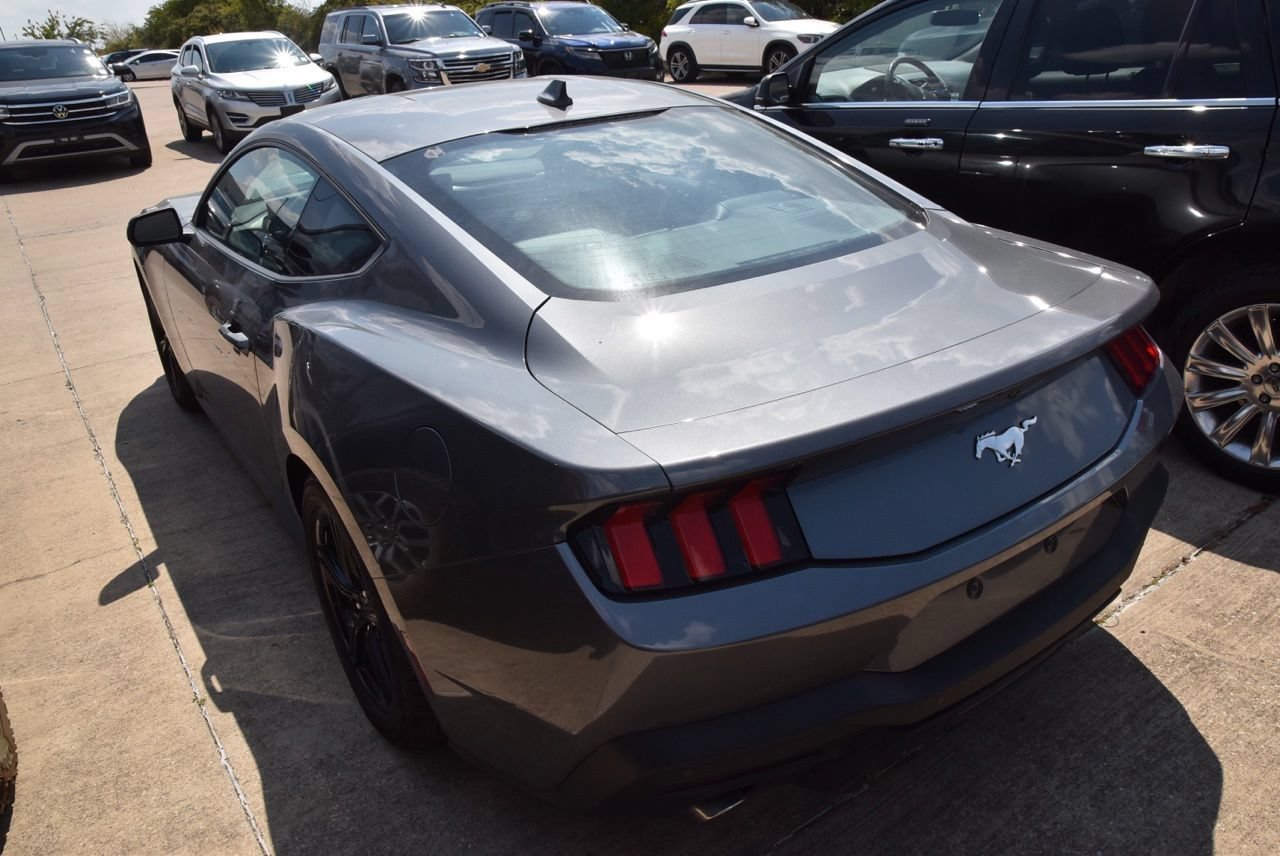 Certified 2026 Ford Mustang Premium RWD image 6