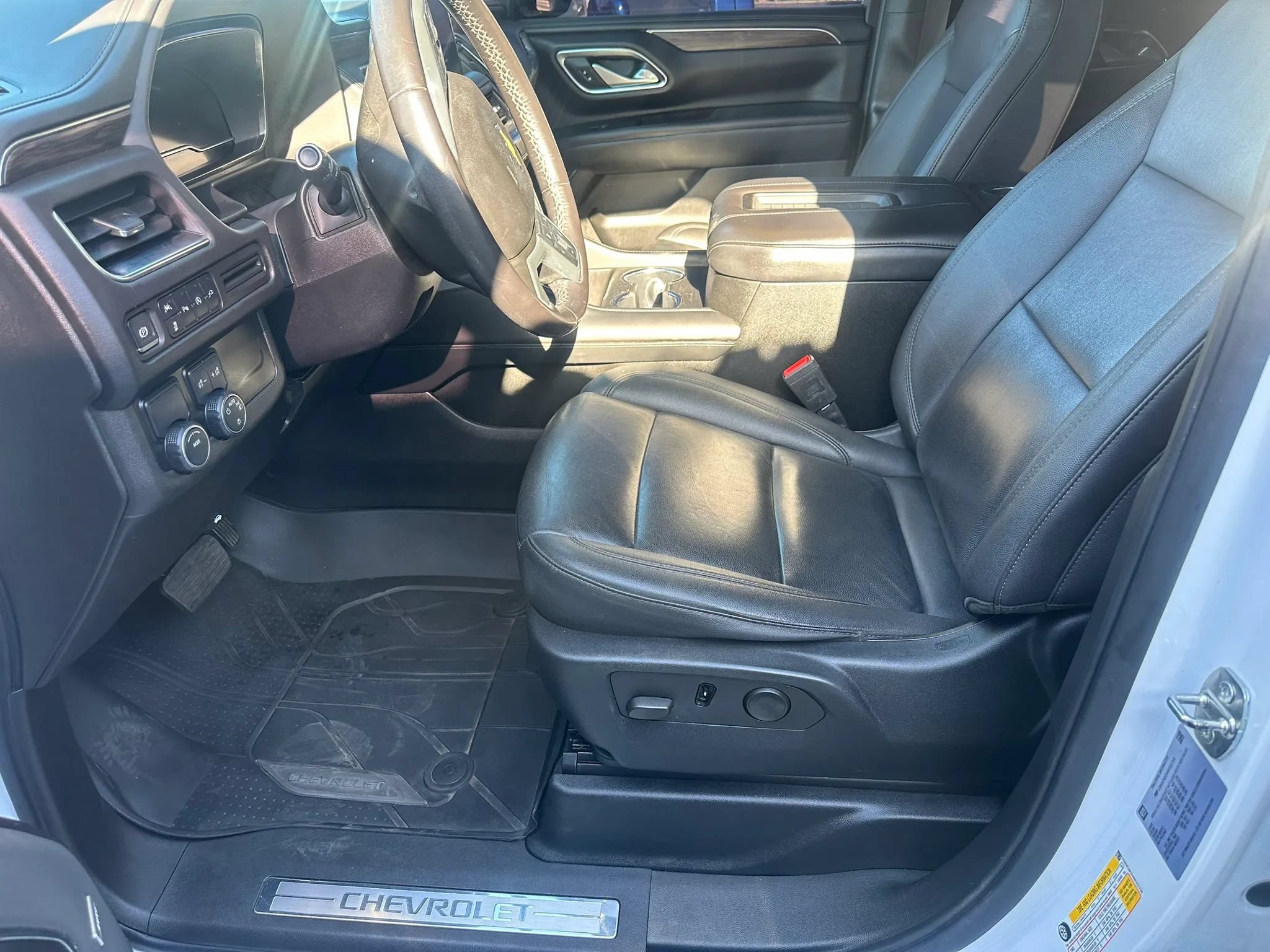 Used 2022 Chevrolet Tahoe LT RWD image 15