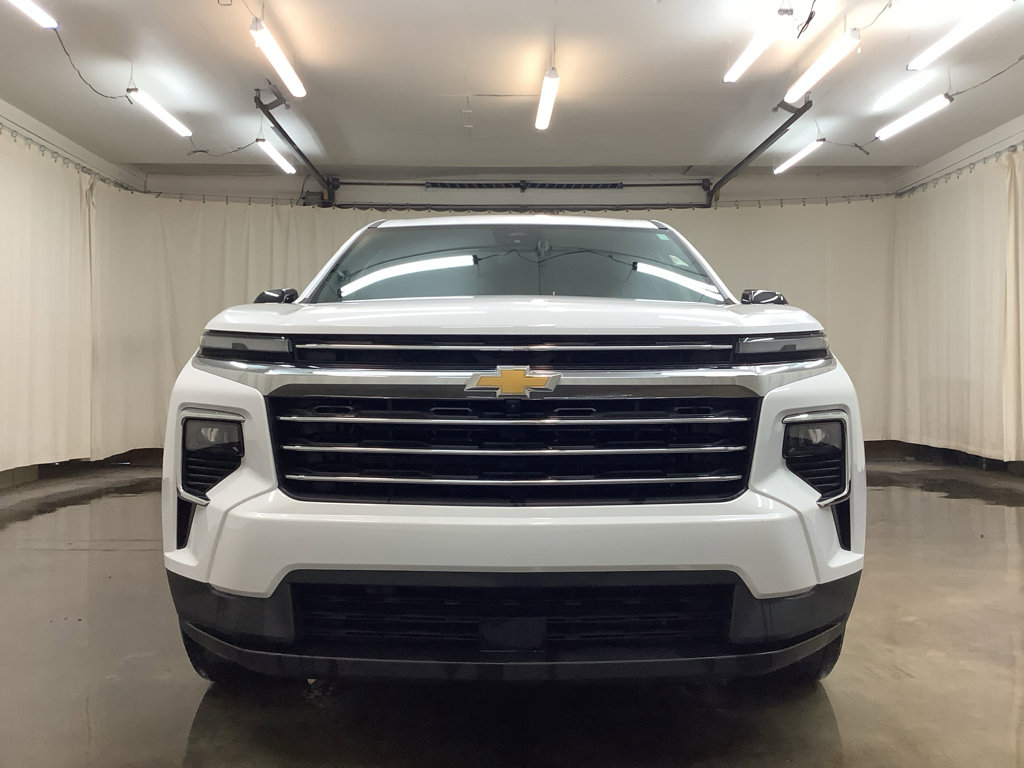 Used 2024 Chevrolet Traverse LT w/ LPO, Floor Liner Package image 11