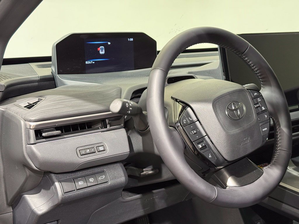 Certified 2026 Toyota C-HR AWD/4WD image 17