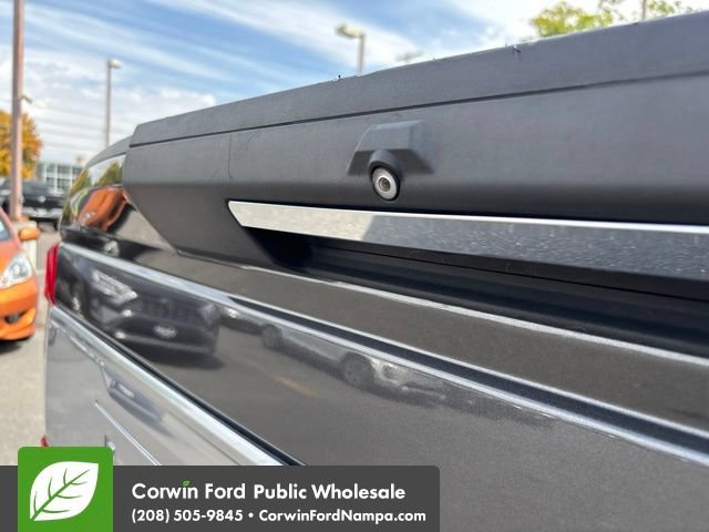 Used 2017 Ford F450 Platinum w/ Platinum Ultimate Package AWD/4WD image 12