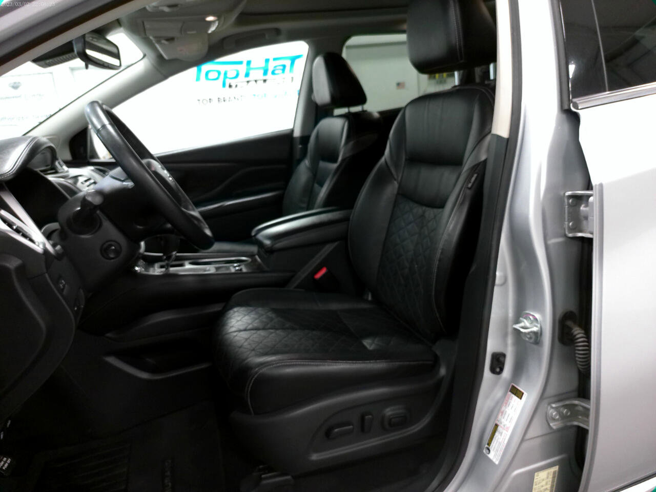 Used 2019 Nissan Murano Platinum image 11
