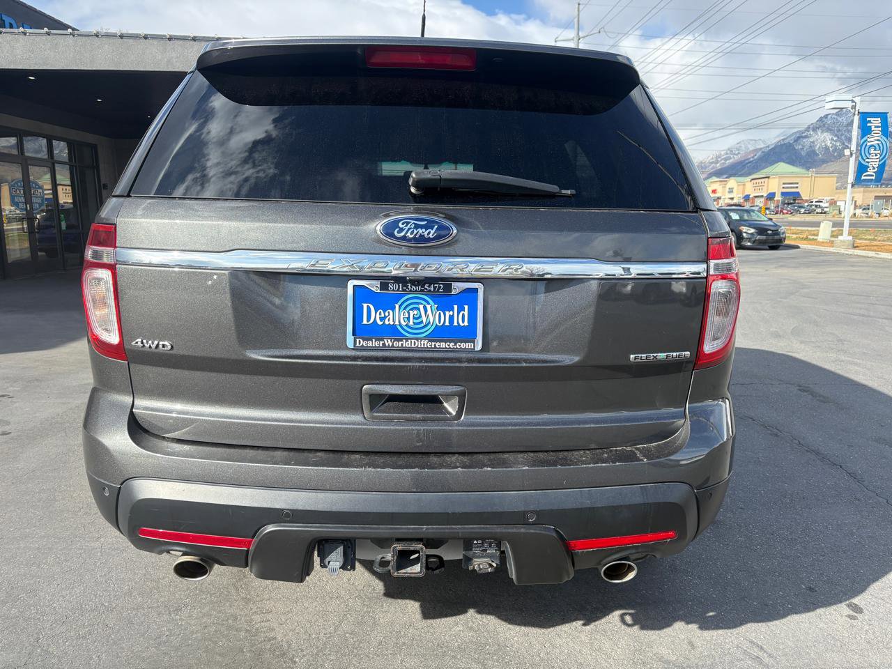 Used 2015 Ford Explorer XLT w/ Equipment Group 202B image 6