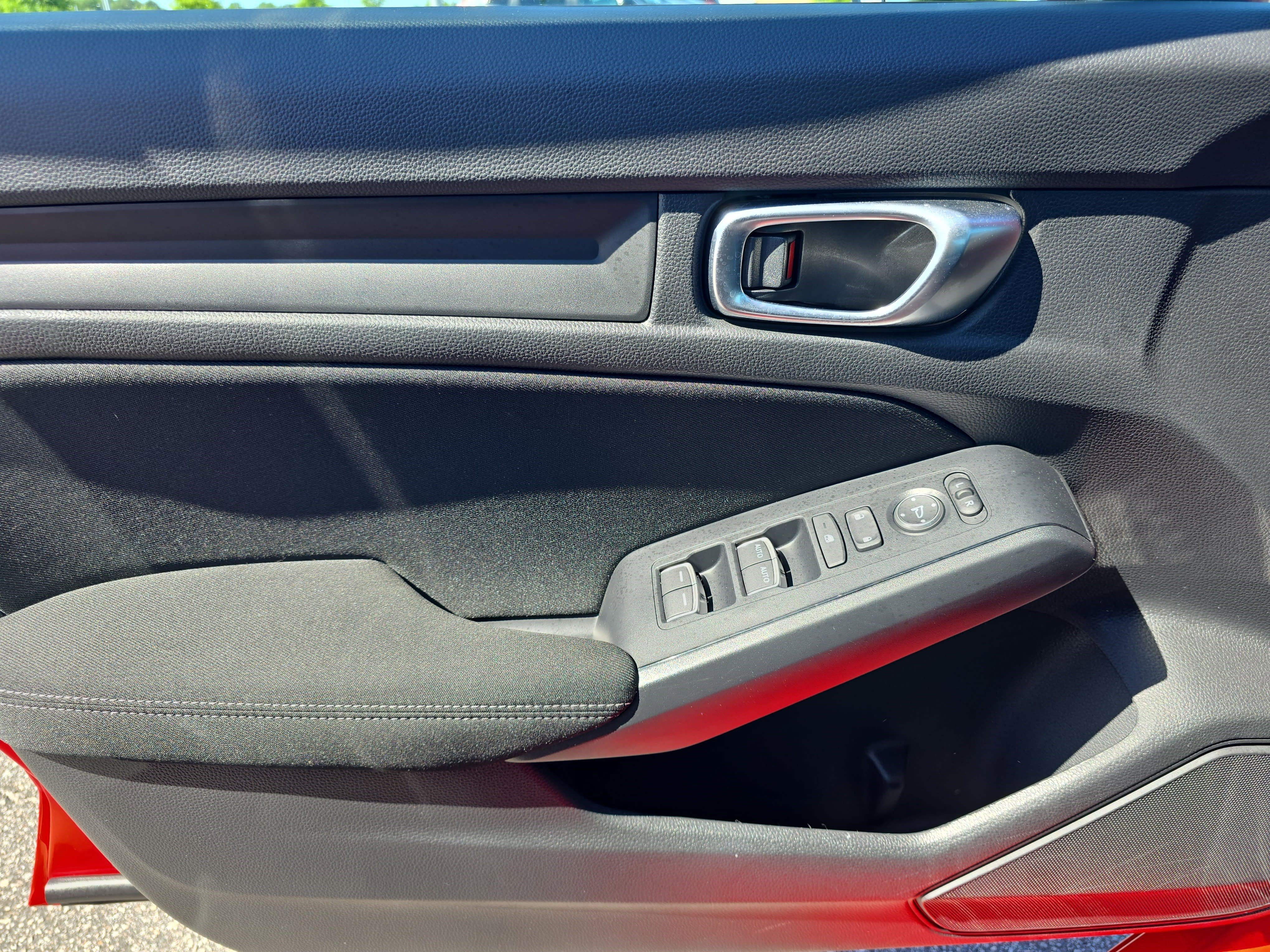 Used 2024 Honda Civic Sport image 25