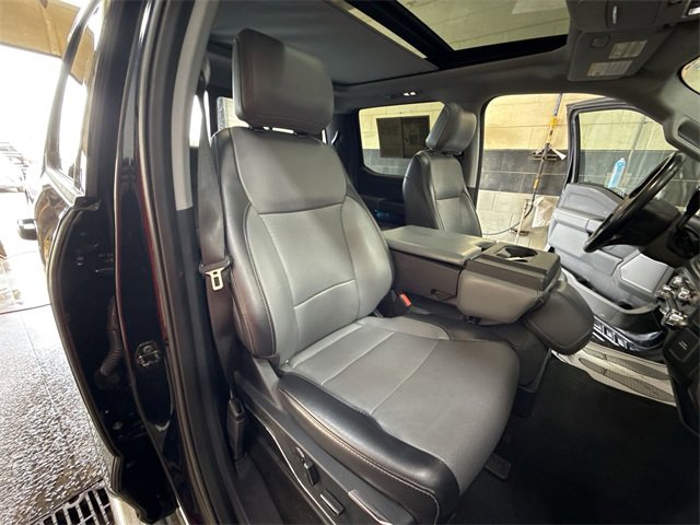 Used 2021 Ford F150 Lariat w/ Equipment Group 501A Mid image 26