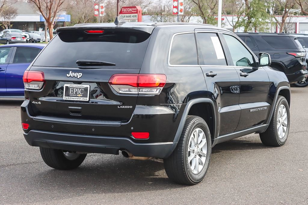 Used 2022 Jeep Grand Cherokee Laredo X image 4