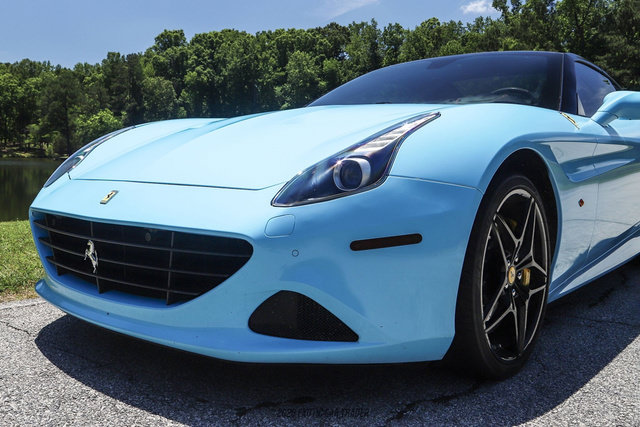 Used 2015 Ferrari California T RWD image 78