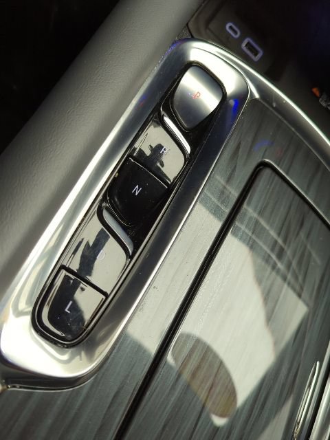 Used 2023 Buick Enclave Essence FWD image 20