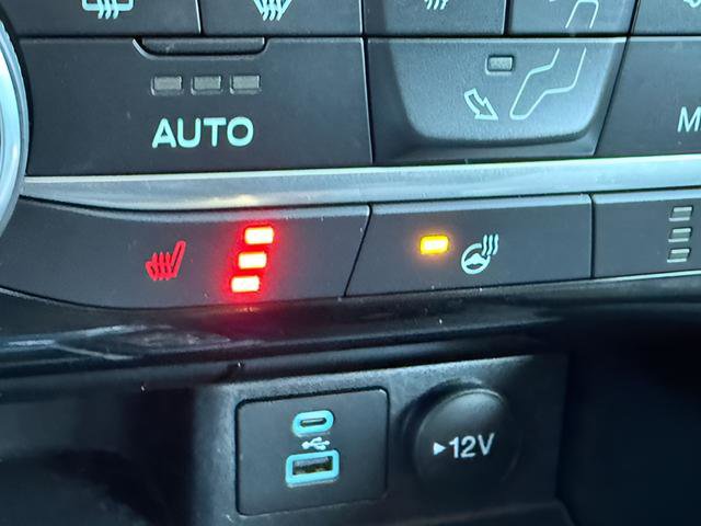 Used 2022 Ford Escape SE w/ Cold Weather Package AWD/4WD image 11