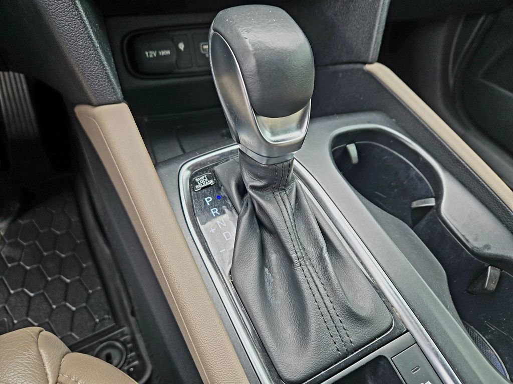 Used 2020 Hyundai Santa Fe SEL w/ Convenience Package image 23