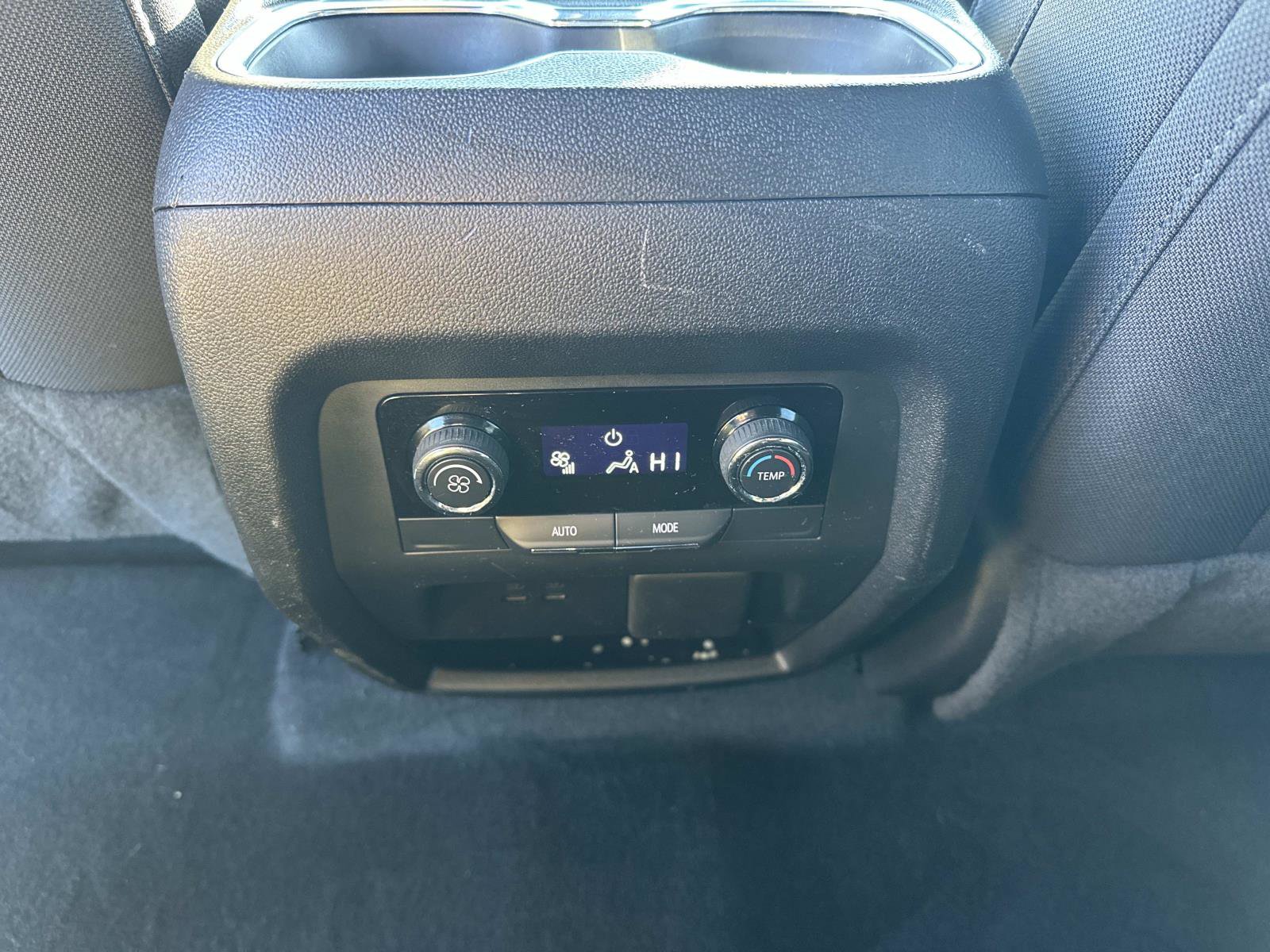 Certified 2024 Chevrolet Traverse LT image 16