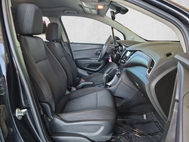 Used 2018 Chevrolet Trax LT FWD image 20