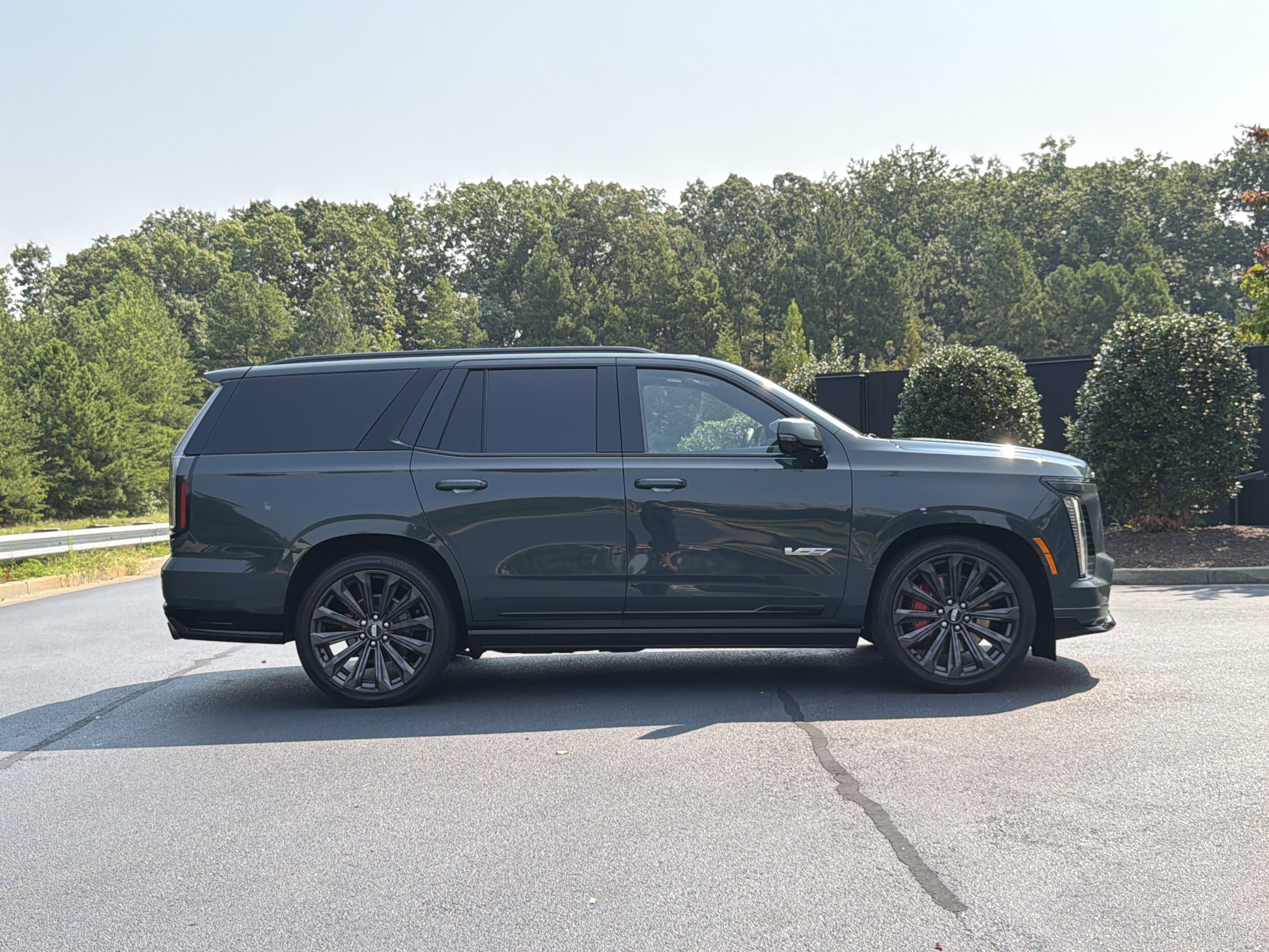 Used 2026 Cadillac Escalade V AWD/4WD image 5