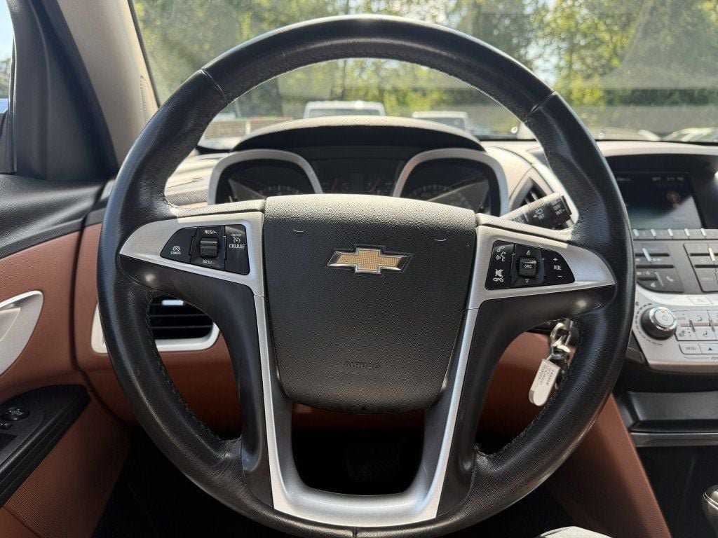 Used 2016 Chevrolet Equinox LTZ FWD image 11