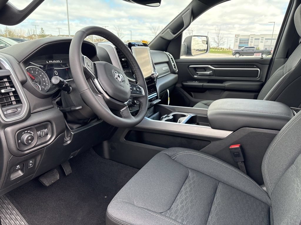 New 2026 RAM 1500 Big Horn AWD/4WD image 7