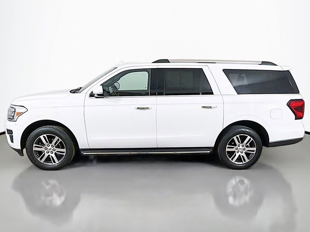 Used 2023 Ford Expedition Max Limited image 16