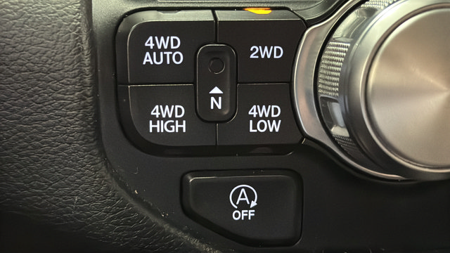Used 2021 RAM 1500 Laramie AWD/4WD image 31